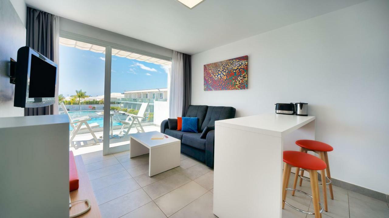 Ura Lara Adults Only Apartment Пуерто Рико Екстериор снимка