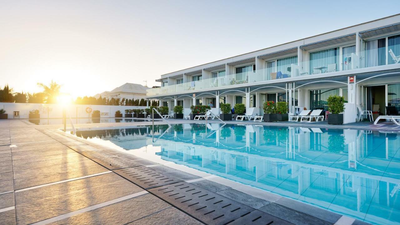 Ura Lara Adults Only Apartment Пуерто Рико Екстериор снимка