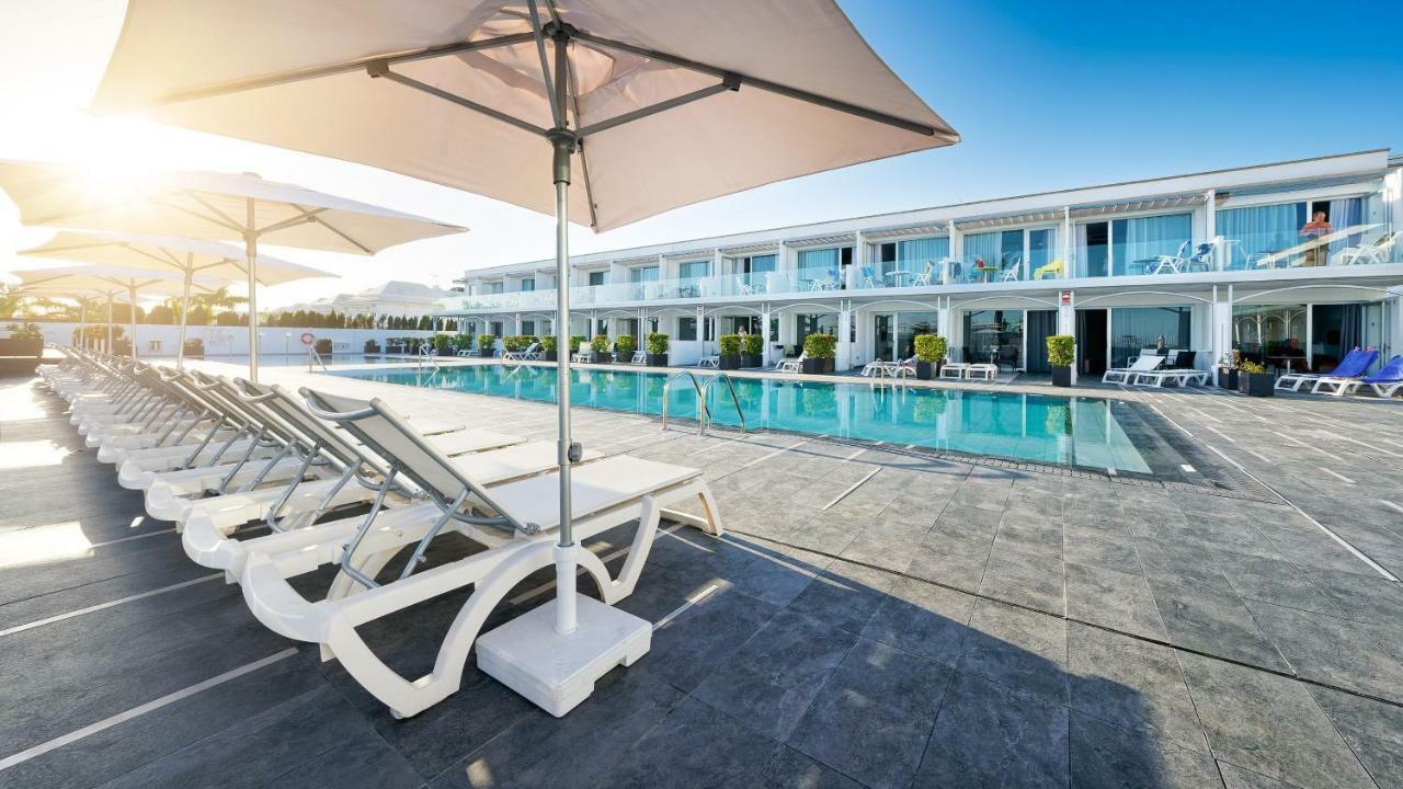 Ura Lara Adults Only Apartment Пуерто Рико Екстериор снимка