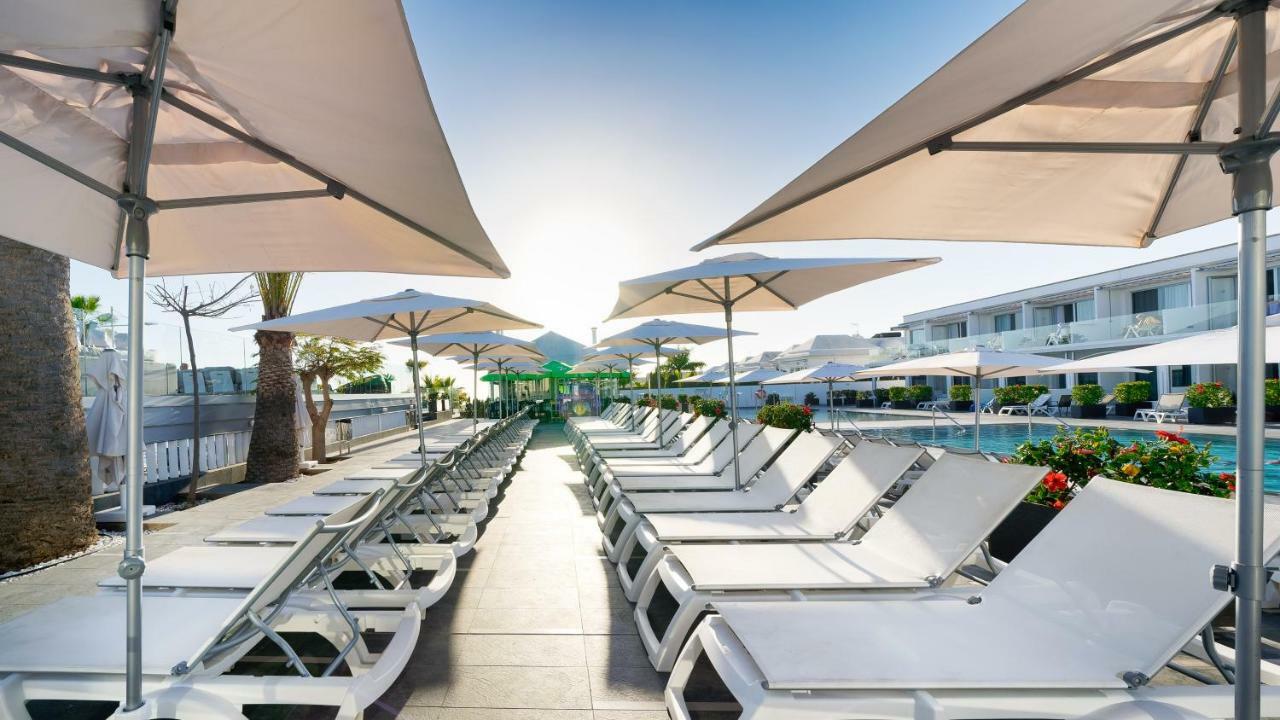 Ura Lara Adults Only Apartment Пуерто Рико Екстериор снимка
