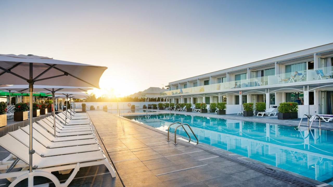 Ura Lara Adults Only Apartment Пуерто Рико Екстериор снимка