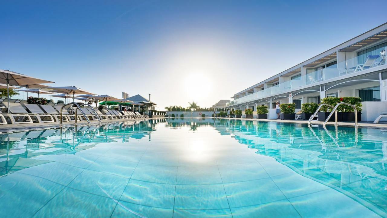 Ura Lara Adults Only Apartment Пуерто Рико Екстериор снимка